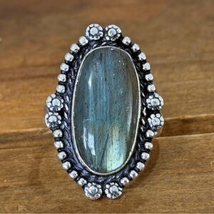 Vintage Style Labradorite Quartz Gemstone Ring Size 7 Silver 925 Plated Boho